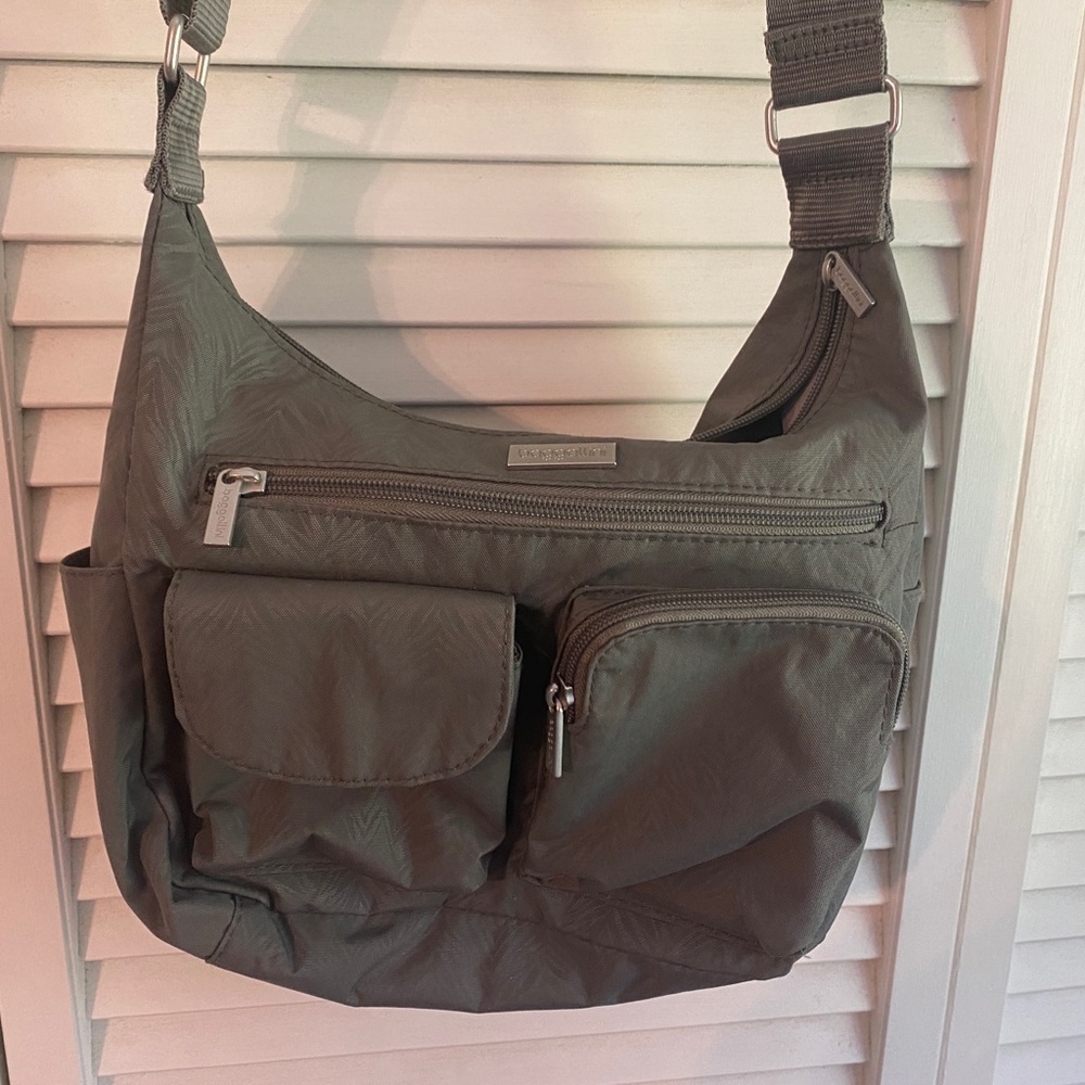 Baggallini Grey Multi-Pocket Shoulder Bag